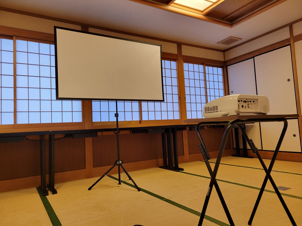 プロジェクター導入依頼